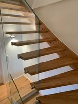 Neugestaltung Treppenhaus über zwei Etagen